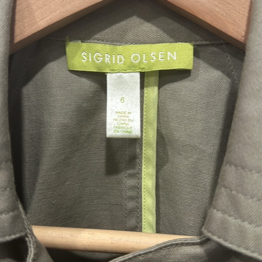 Spring Jacket - Picture 2 of 4